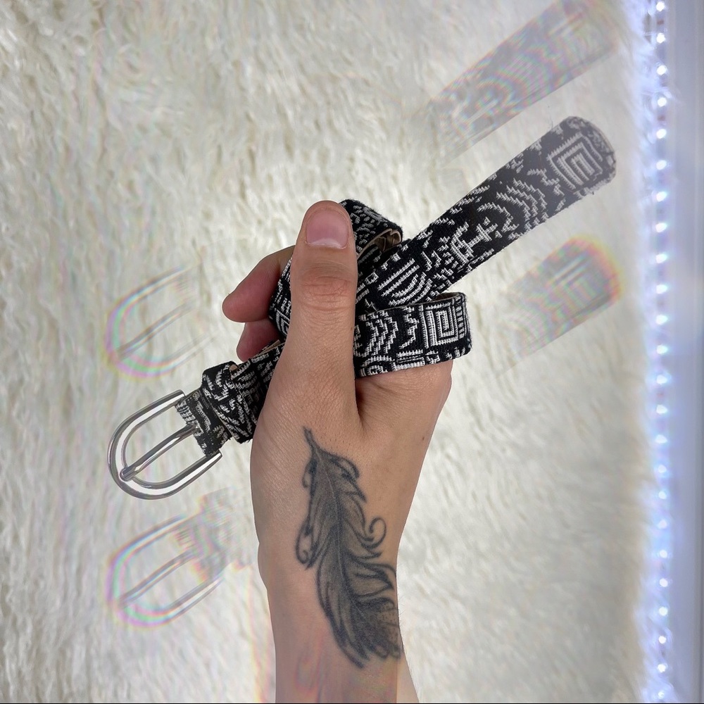 Black & White Abstract Design Symbol Mini Belt